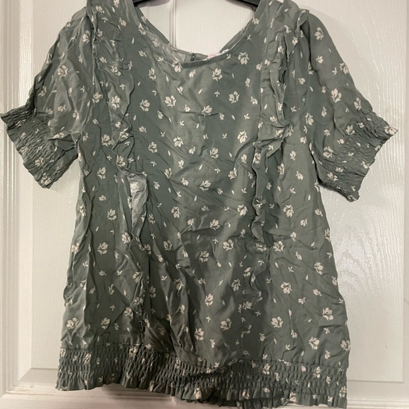 Girl’s Wonder Nation Floral Green Blouse. NWT! Size Large! - Picture 1 of 4